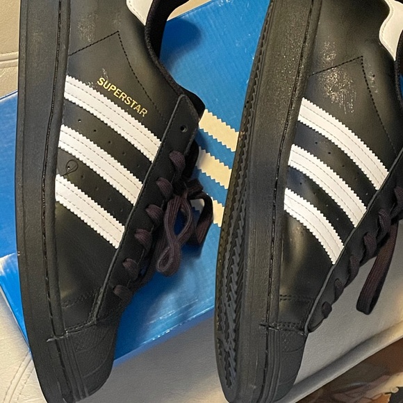 SZ 9 Adidas Superstar Core Black White Shell 2019 - Picture 4 of 12